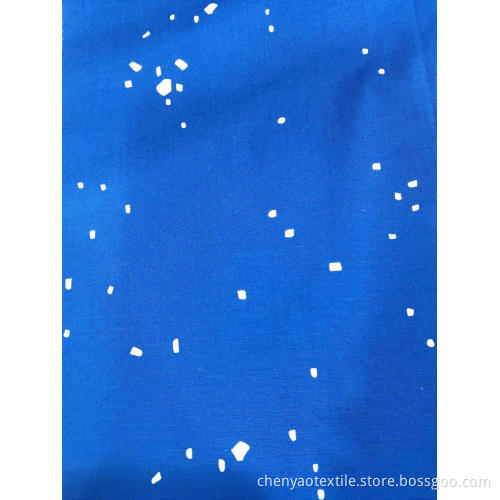 Tissu imprimé 97% coton 3% stretch, pigment uni